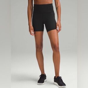 Lululemon Wunder Train Mesh Panel High-Rise‎ Short 6" Black Size 4